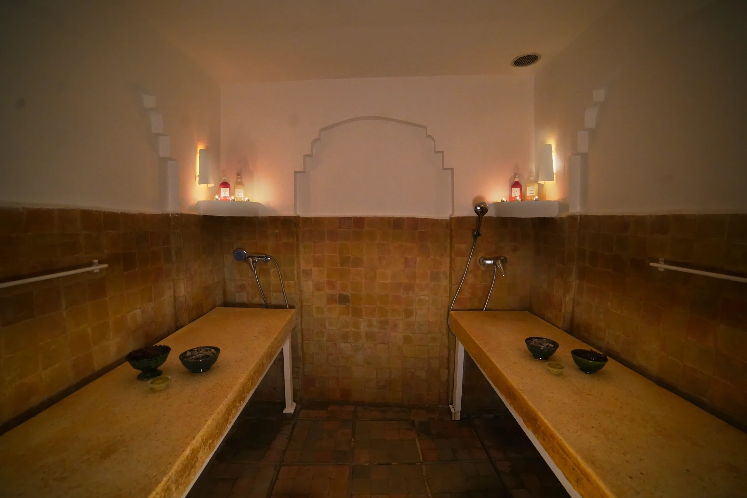 Hammam Al Alba